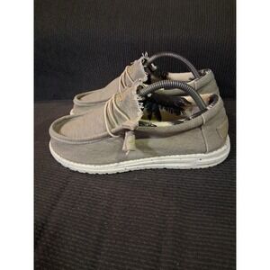 Hey Dude Men's Wally Stretch Beige Casual Loafer Shoes Sz 8 Slip On